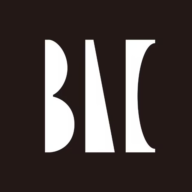 上海外滩艺术中心 logo